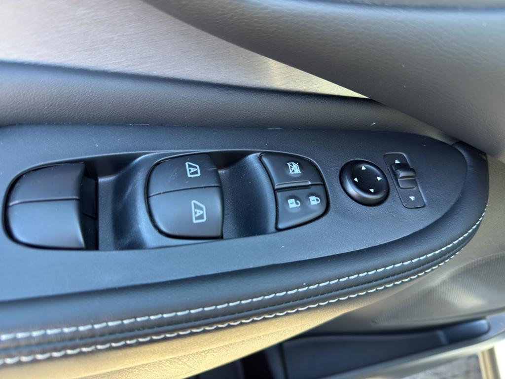 used 2024 Nissan Murano car, priced at $29,999