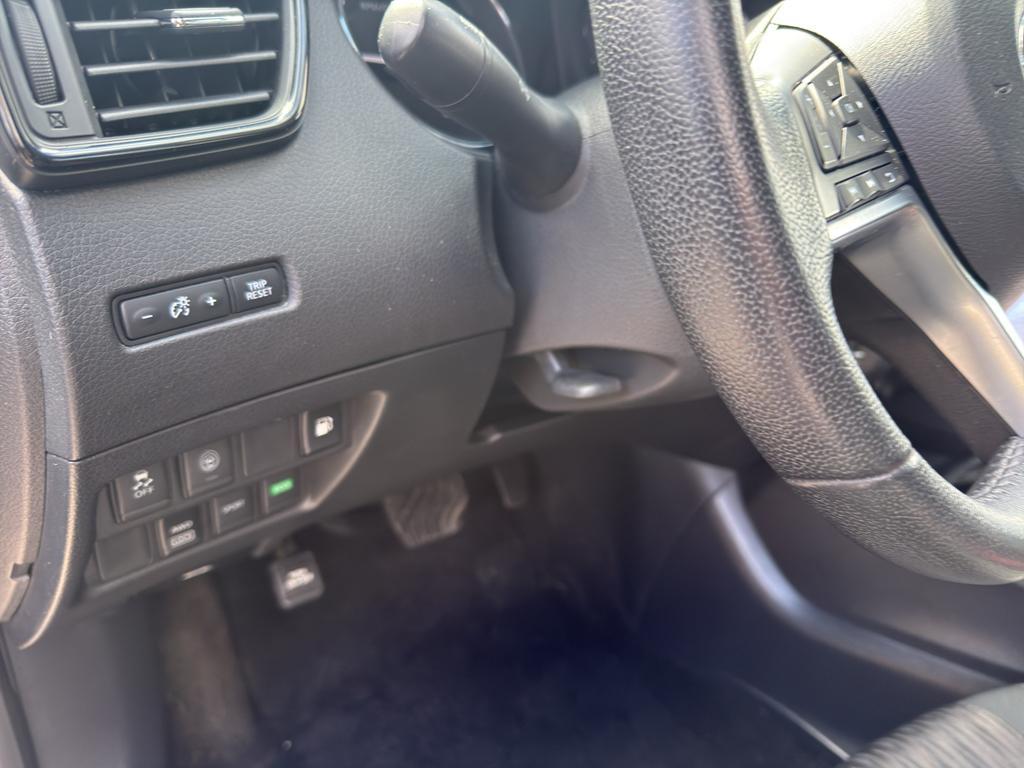 used 2019 Nissan Rogue car, priced at $16,595