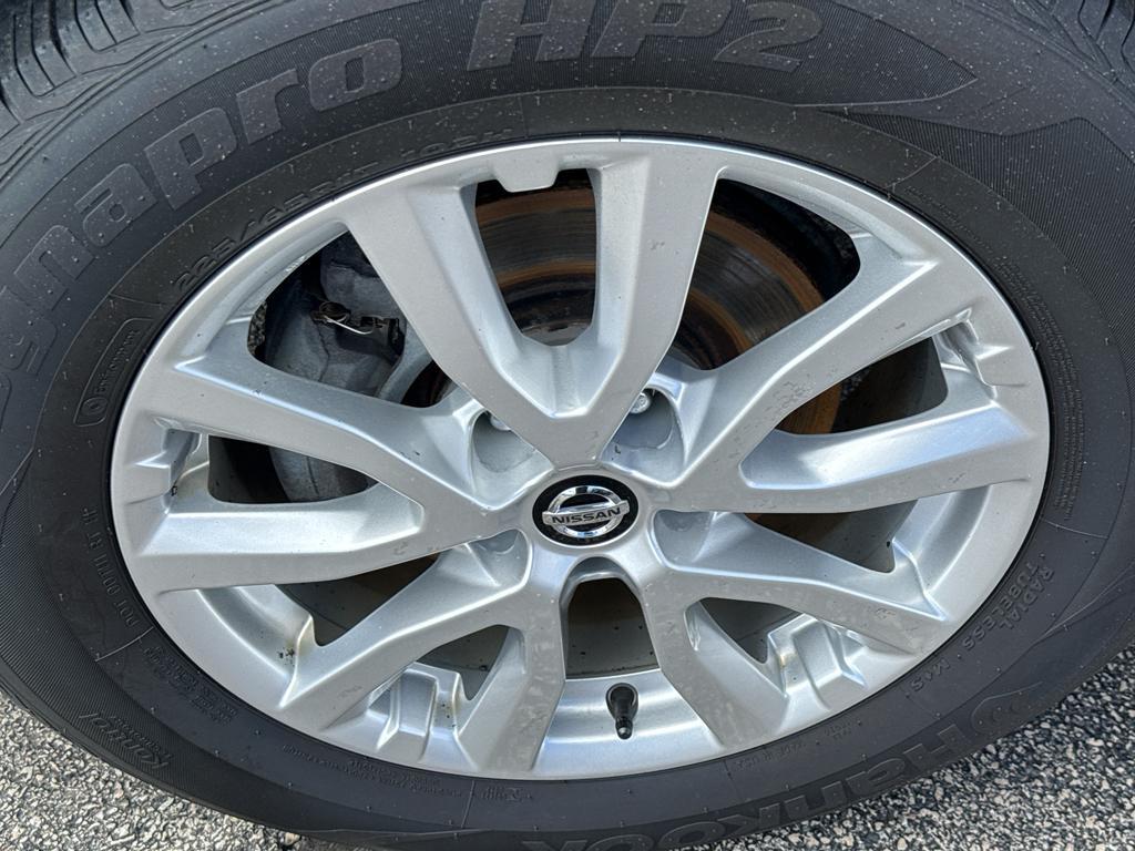 used 2019 Nissan Rogue car, priced at $16,595