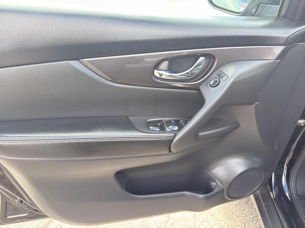 used 2019 Nissan Rogue car, priced at $16,595