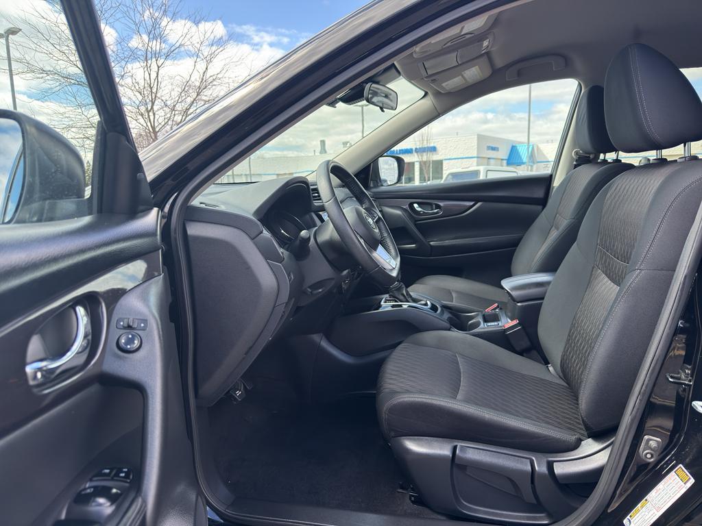 used 2019 Nissan Rogue car, priced at $16,595