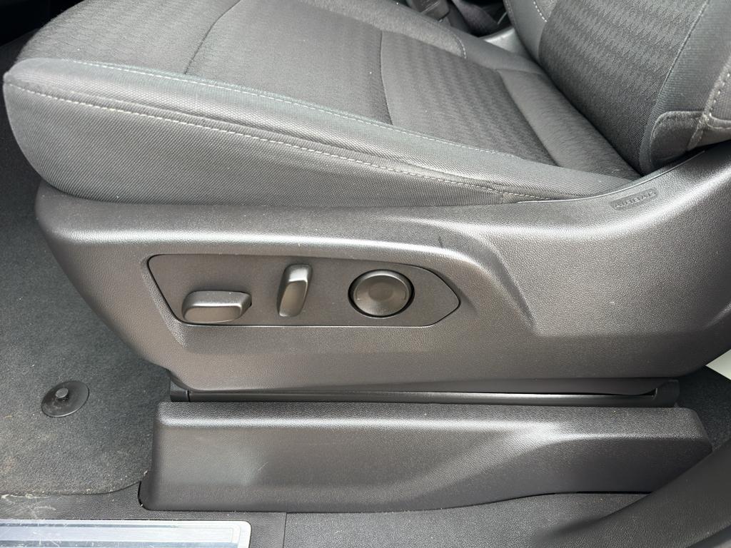 used 2025 GMC Sierra 1500 car, priced at $41,595