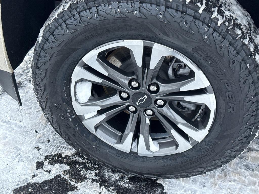 used 2022 Chevrolet Colorado car, priced at $30,390