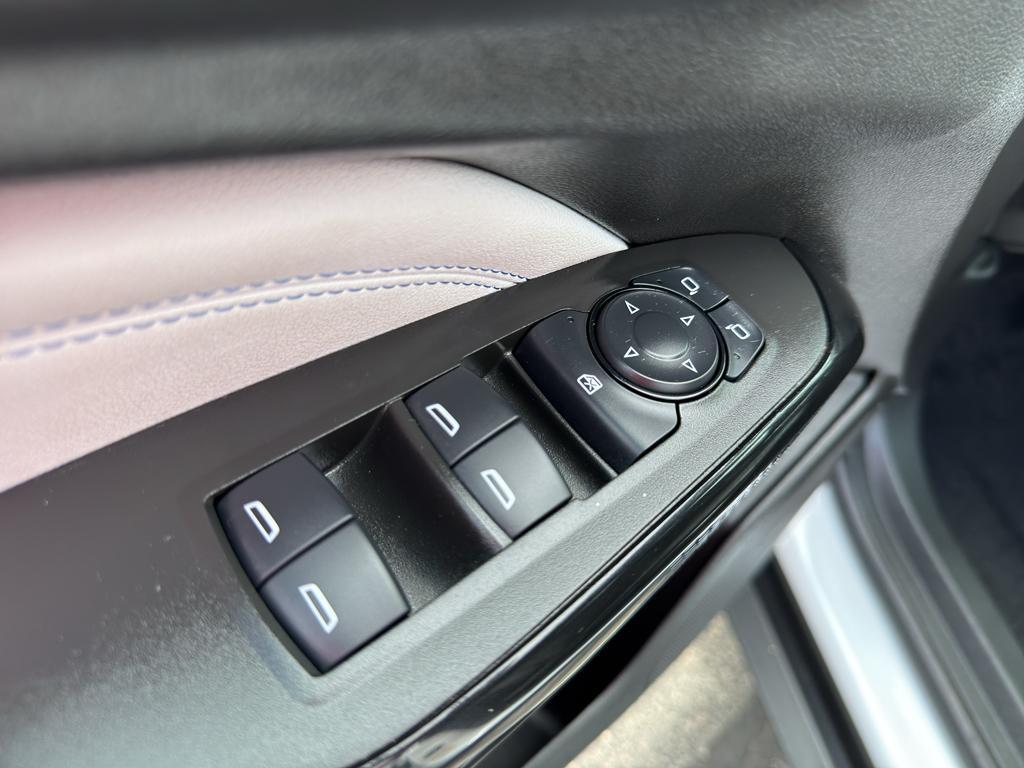 used 2024 Chevrolet Trax car, priced at $19,995