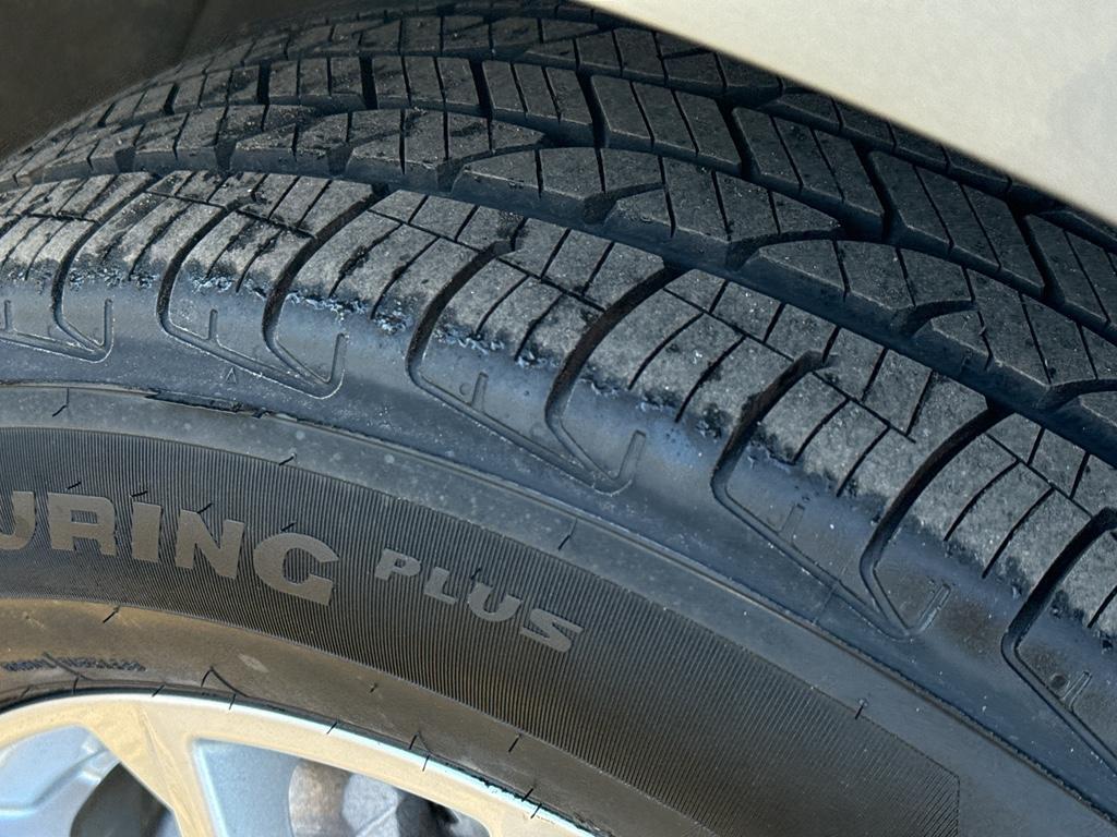 used 2024 Chevrolet Equinox car, priced at $23,495