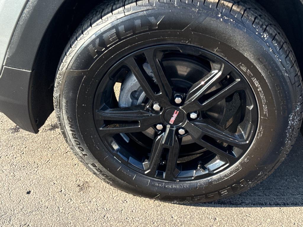used 2023 GMC Terrain car, priced at $25,999