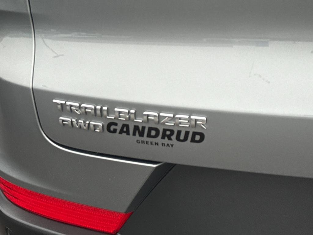 used 2024 Chevrolet TrailBlazer car, priced at $22,799