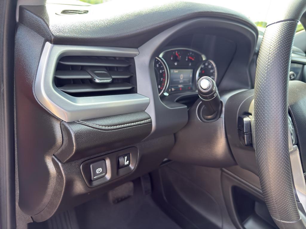 used 2023 GMC Acadia car, priced at $32,489