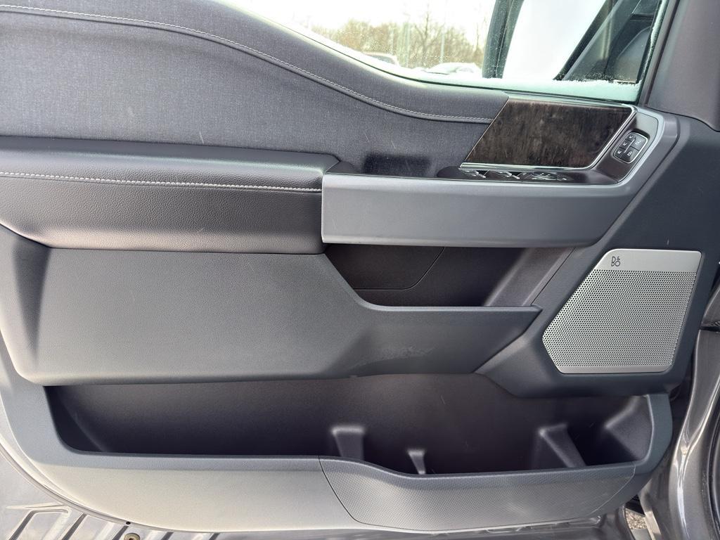 used 2021 Ford F-150 car, priced at $36,295