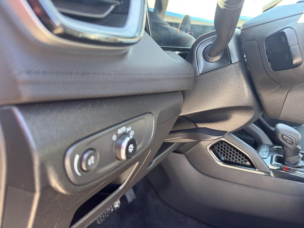 used 2025 Chevrolet TrailBlazer car, priced at $21,999