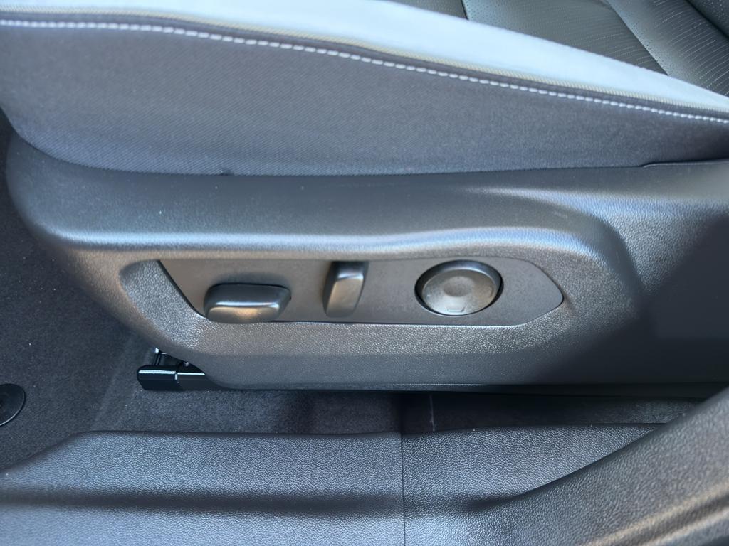 used 2025 Buick Envision car, priced at $31,795