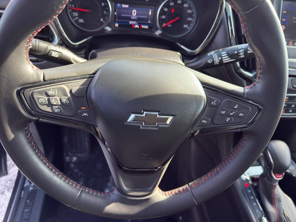 used 2022 Chevrolet Equinox car, priced at $22,399