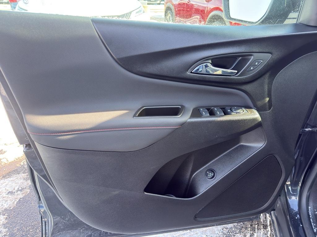 used 2022 Chevrolet Equinox car, priced at $22,399