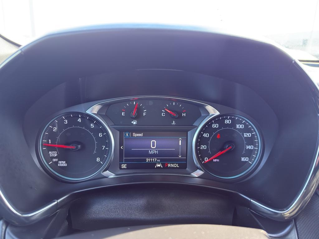 used 2022 Chevrolet Equinox car, priced at $22,399