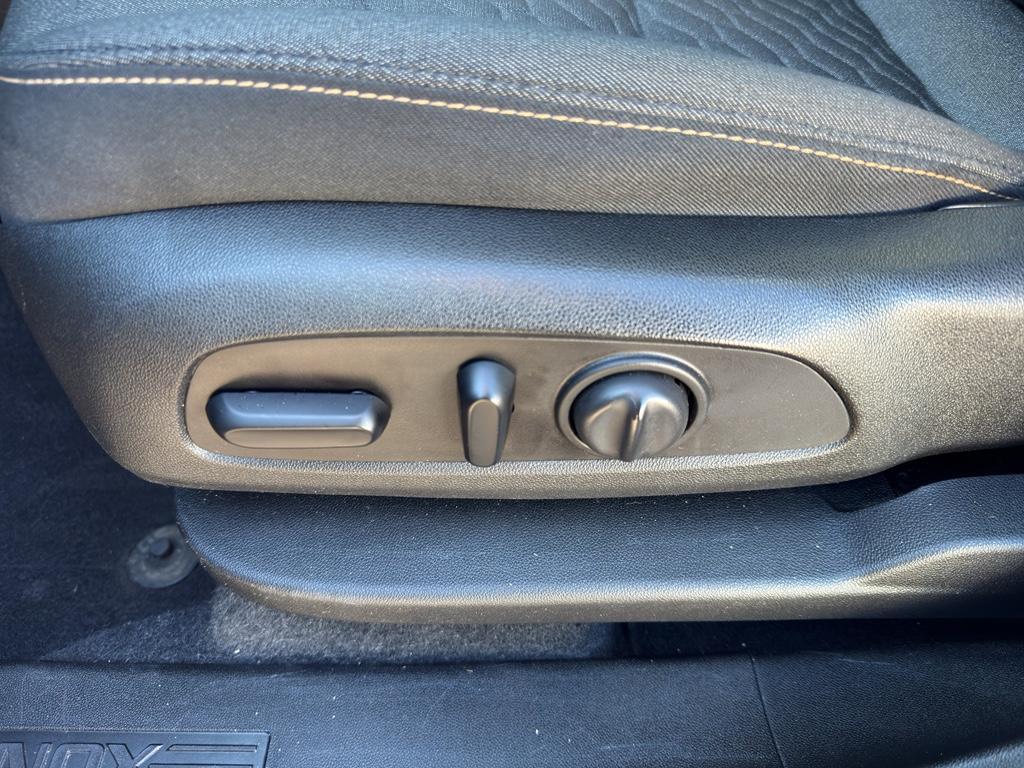 used 2020 Chevrolet Equinox car, priced at $13,986