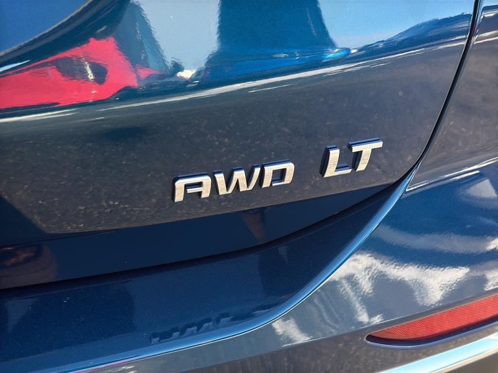 used 2020 Chevrolet Equinox car, priced at $13,986