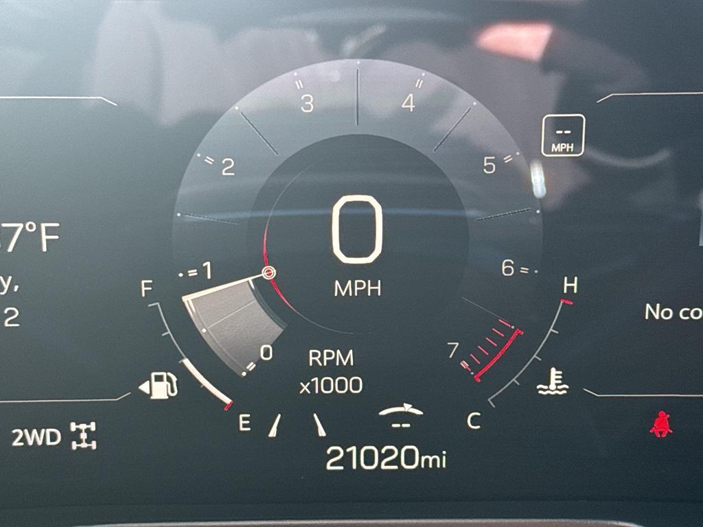 used 2025 GMC Acadia car, priced at $36,595