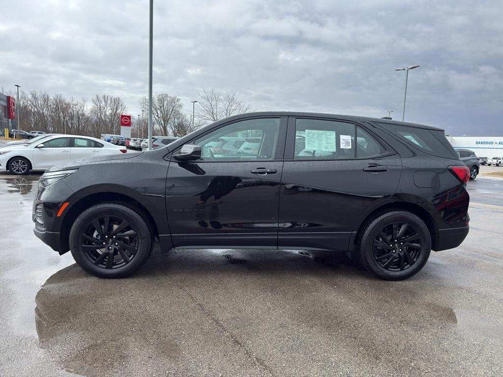 used 2024 Chevrolet Equinox car, priced at $22,999