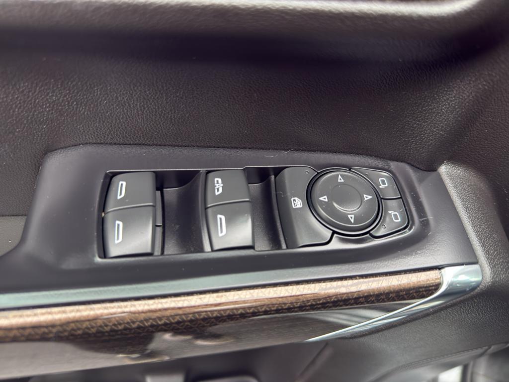 used 2020 Chevrolet Silverado 1500 car, priced at $30,599