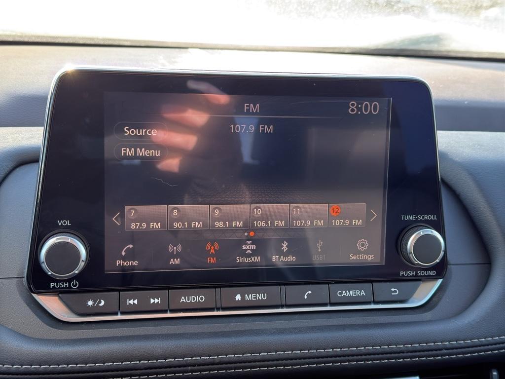 used 2022 Nissan Rogue car, priced at $24,290