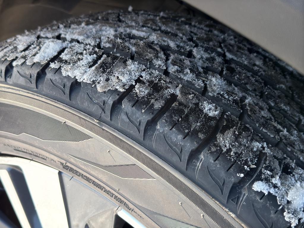 used 2022 Nissan Rogue car, priced at $24,290