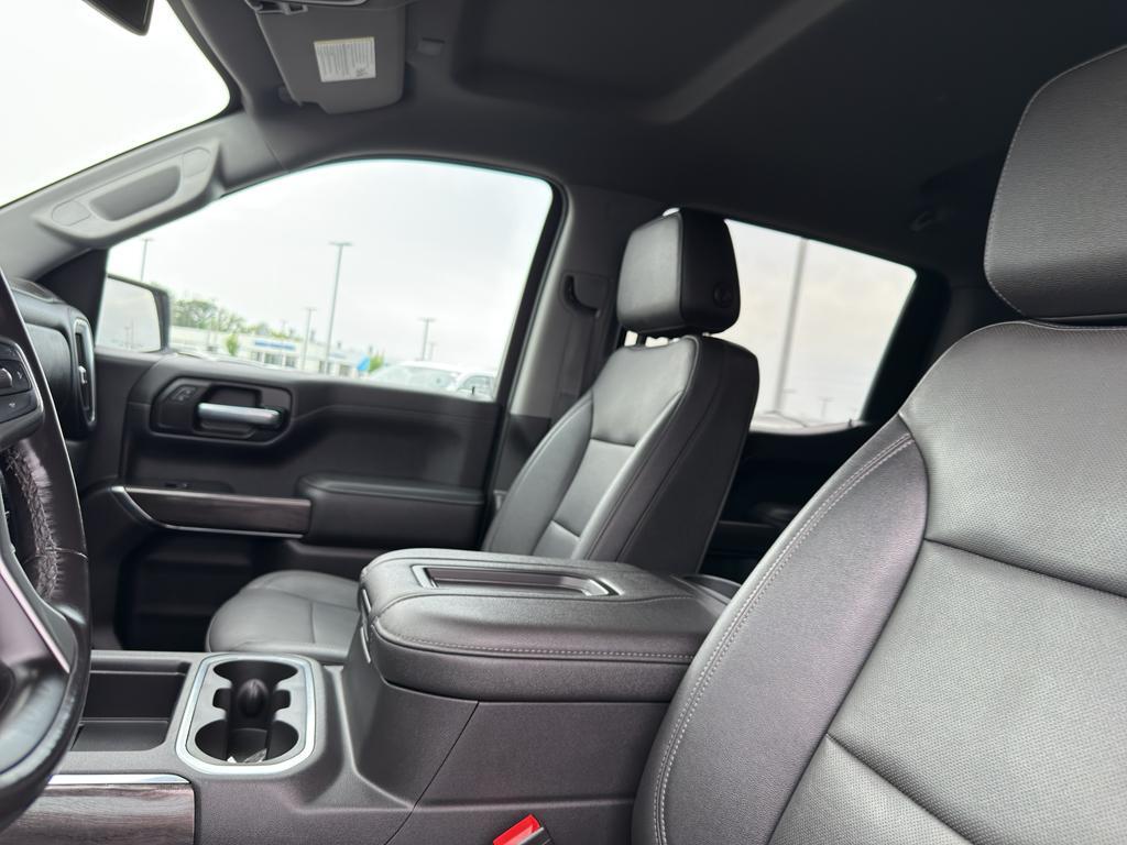 2021 Silver Ice Metallic Chevrolet Silverado 1500