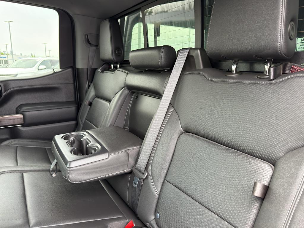 2021 Silver Ice Metallic Chevrolet Silverado 1500