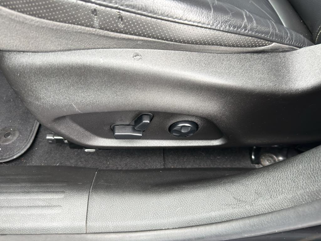 used 2017 Jeep Renegade car, priced at $13,695