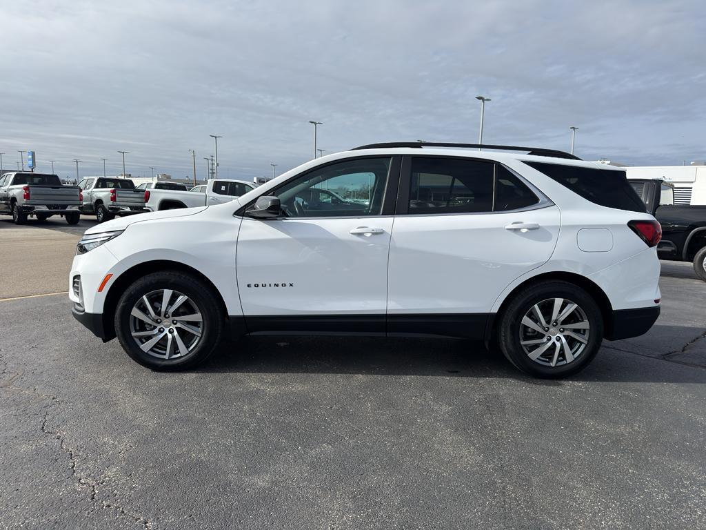used 2022 Chevrolet Equinox car, priced at $22,795