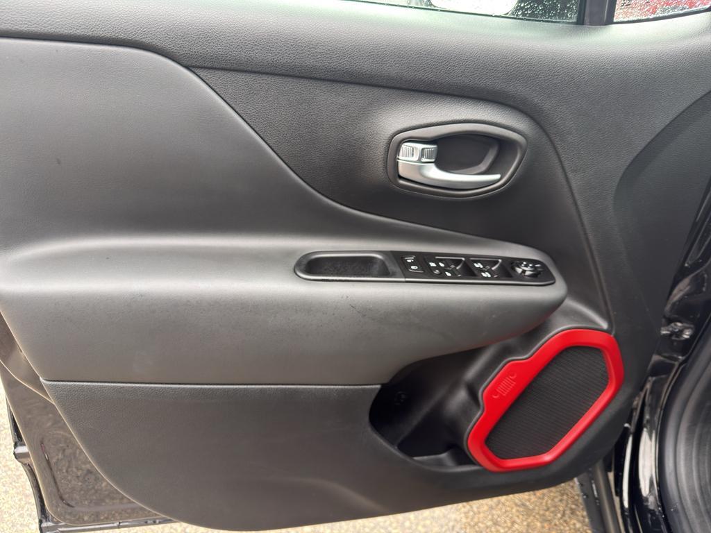used 2022 Jeep Renegade car, priced at $20,995