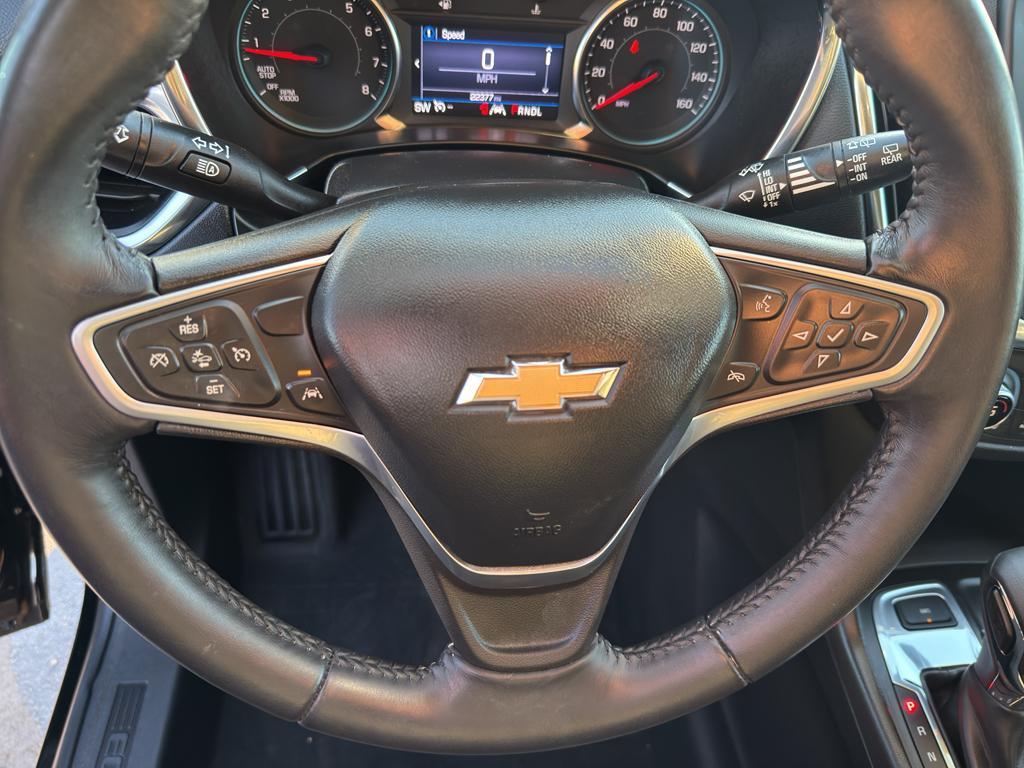 used 2022 Chevrolet Equinox car, priced at $21,999