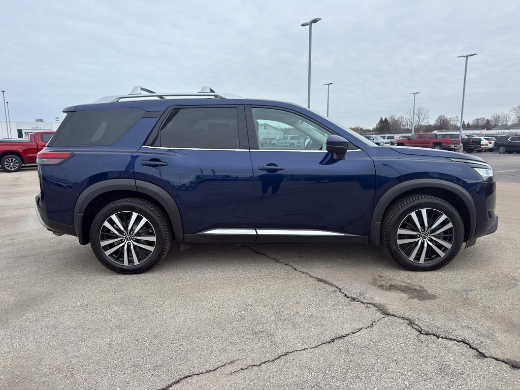 used 2024 Nissan Pathfinder car, priced at $40,690