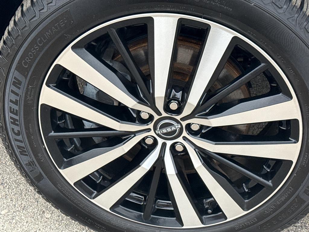 used 2024 Nissan Pathfinder car, priced at $40,690