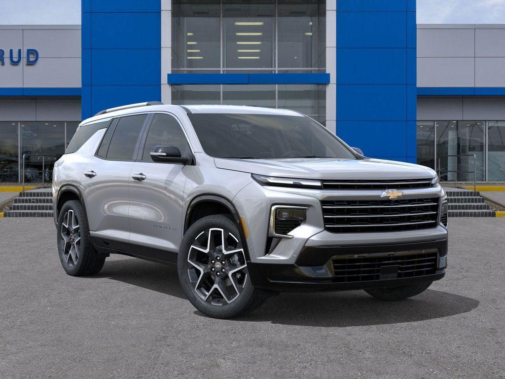 new 2026 Chevrolet Traverse car, priced at $58,024