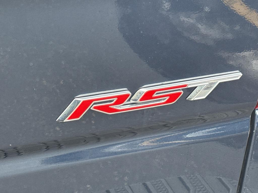 used 2021 Chevrolet Silverado 1500 car, priced at $39,395