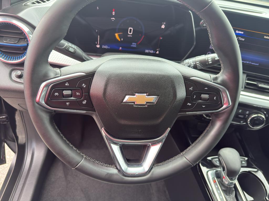 used 2024 Chevrolet Trax car, priced at $19,995