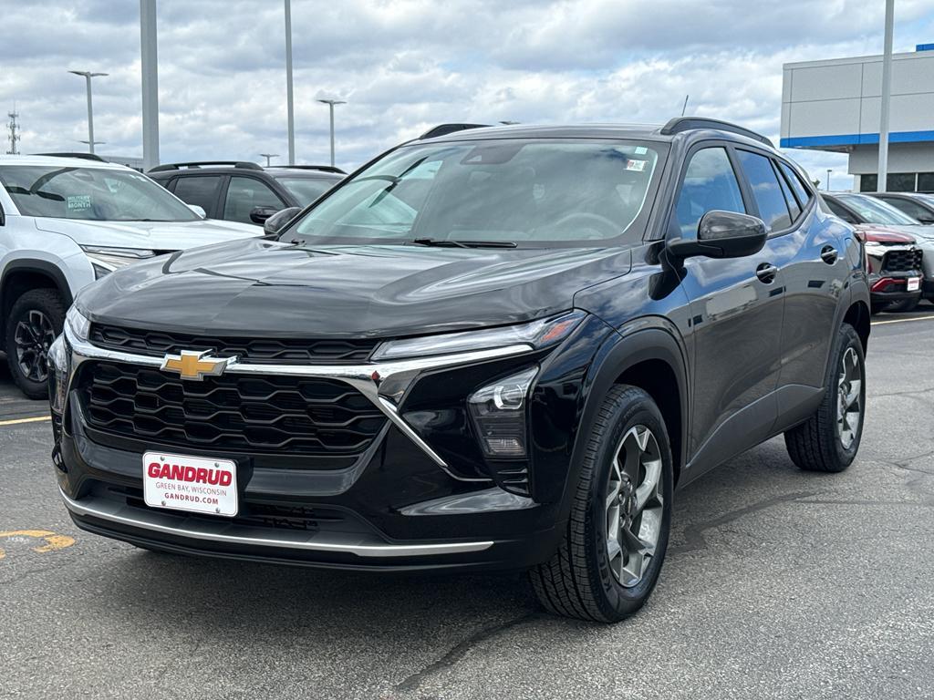 used 2024 Chevrolet Trax car, priced at $19,995