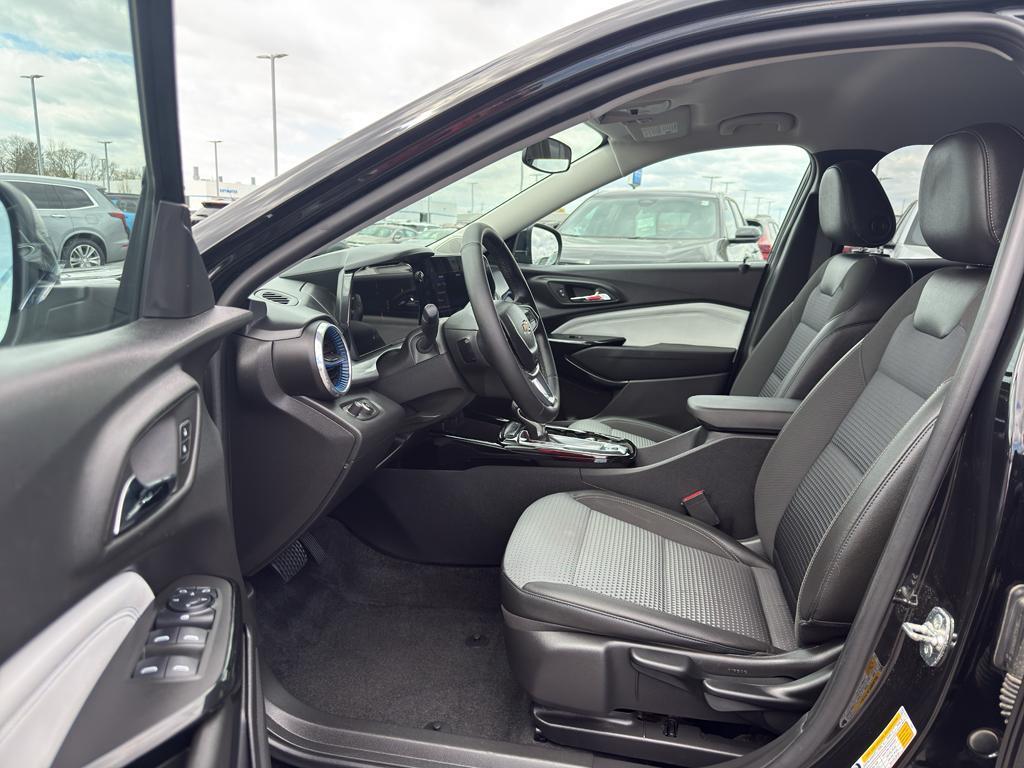 used 2024 Chevrolet Trax car, priced at $19,995