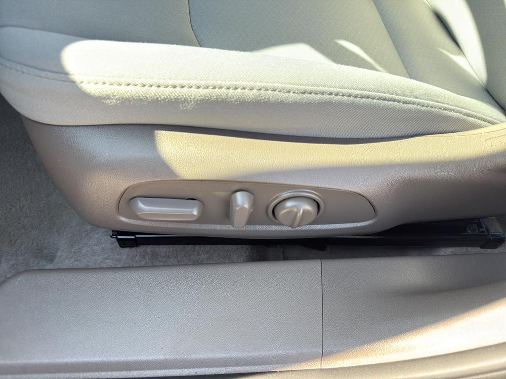 used 2025 Chevrolet Malibu car, priced at $19,999