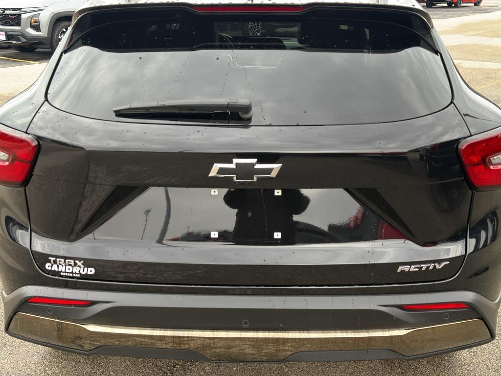 used 2025 Chevrolet Trax car, priced at $24,295