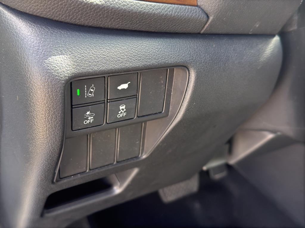 used 2019 Honda CR-V car, priced at $23,595