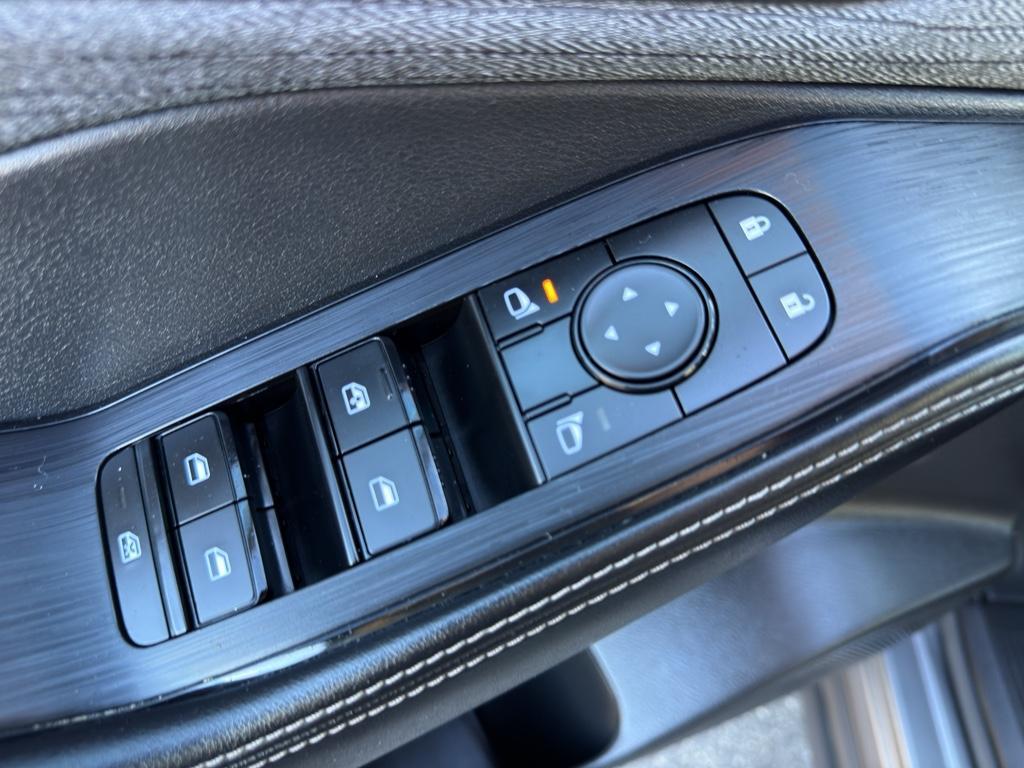 used 2023 Nissan Rogue car, priced at $22,599