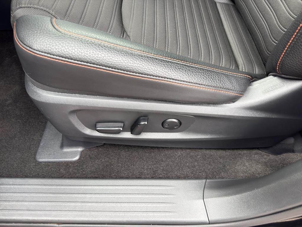 used 2025 Nissan Pathfinder car, priced at $38,290