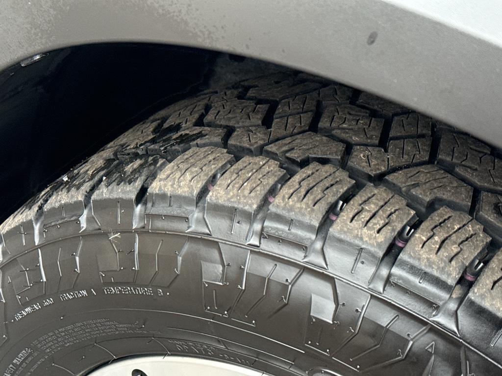 used 2025 Nissan Pathfinder car, priced at $38,290