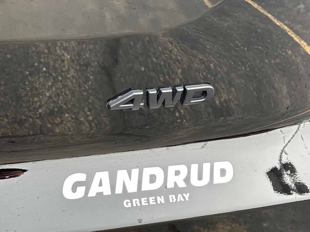 used 2025 Nissan Pathfinder car, priced at $38,290