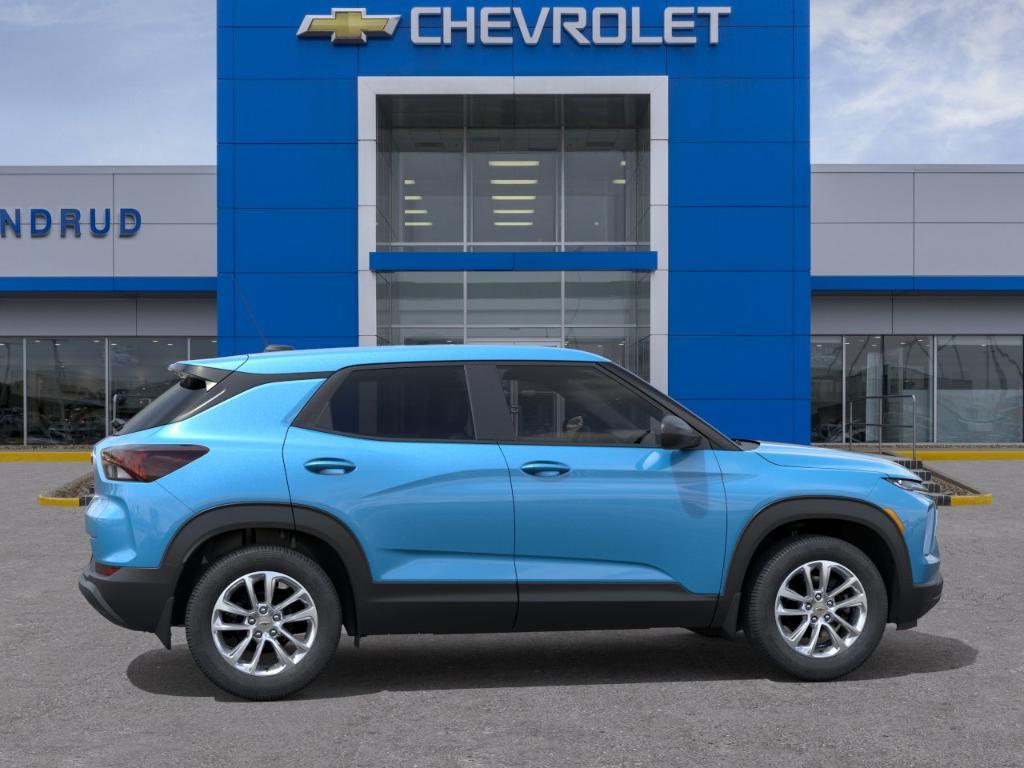 new 2026 Chevrolet TrailBlazer car, priced at $28,613