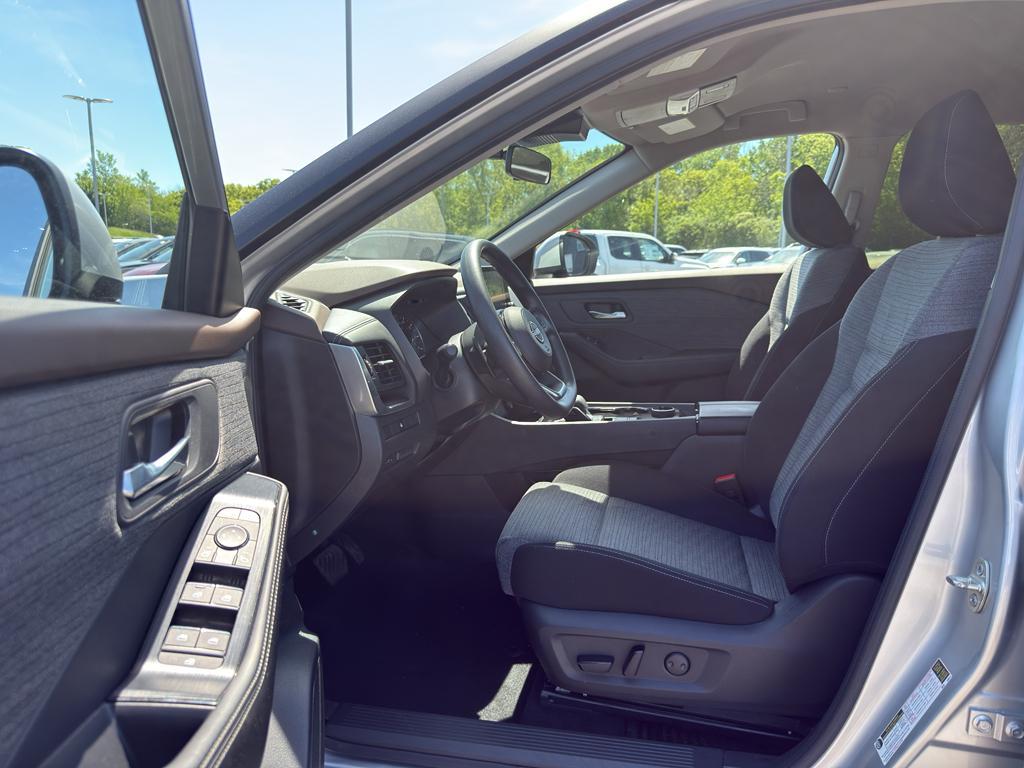 used 2023 Nissan Rogue car, priced at $23,489