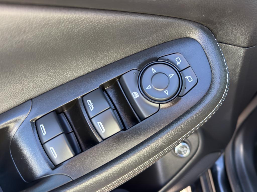 used 2024 Buick Encore GX car, priced at $25,995