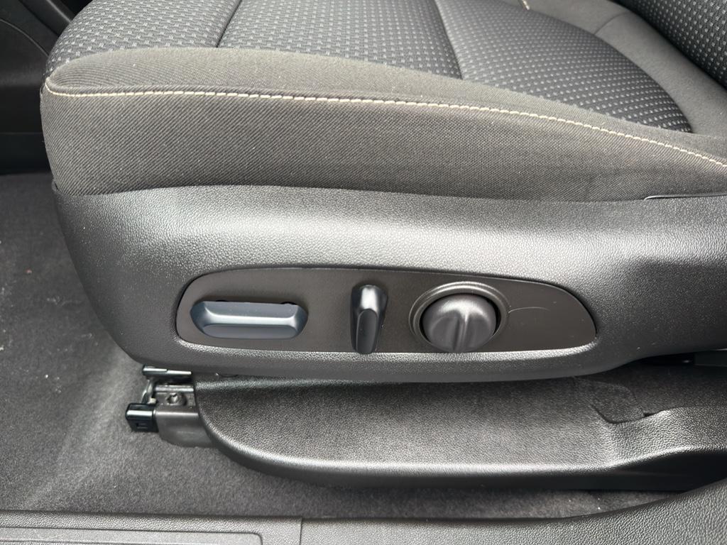 used 2023 GMC Acadia car, priced at $29,399