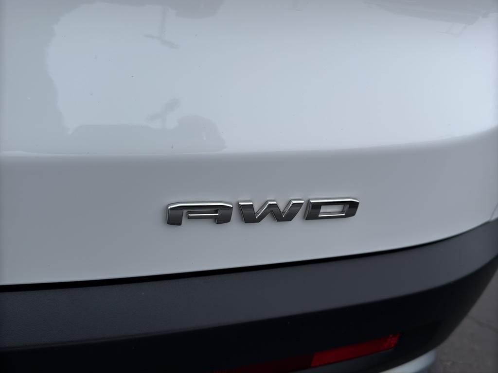 used 2023 GMC Acadia car, priced at $29,399